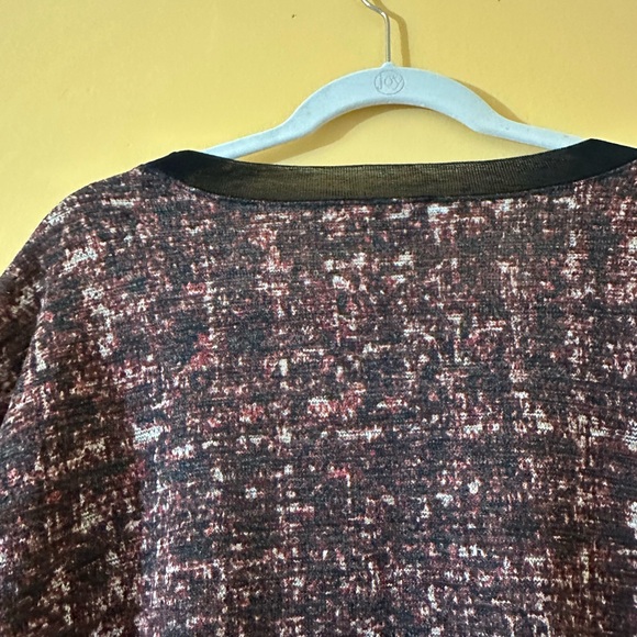 Jones New York Printed Sweater Top - Picture 7 of 9